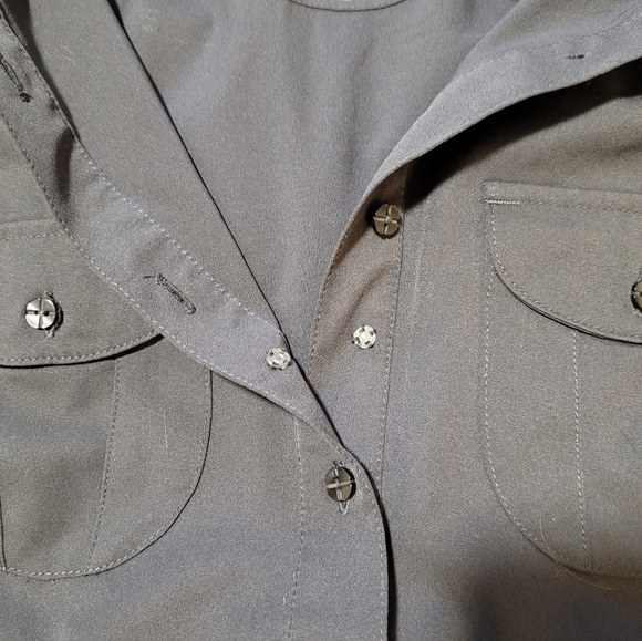 Merrel Button Down Shirt Medium - Picture 2 of 4